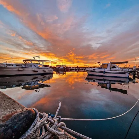 Apartment Charmant Studio *